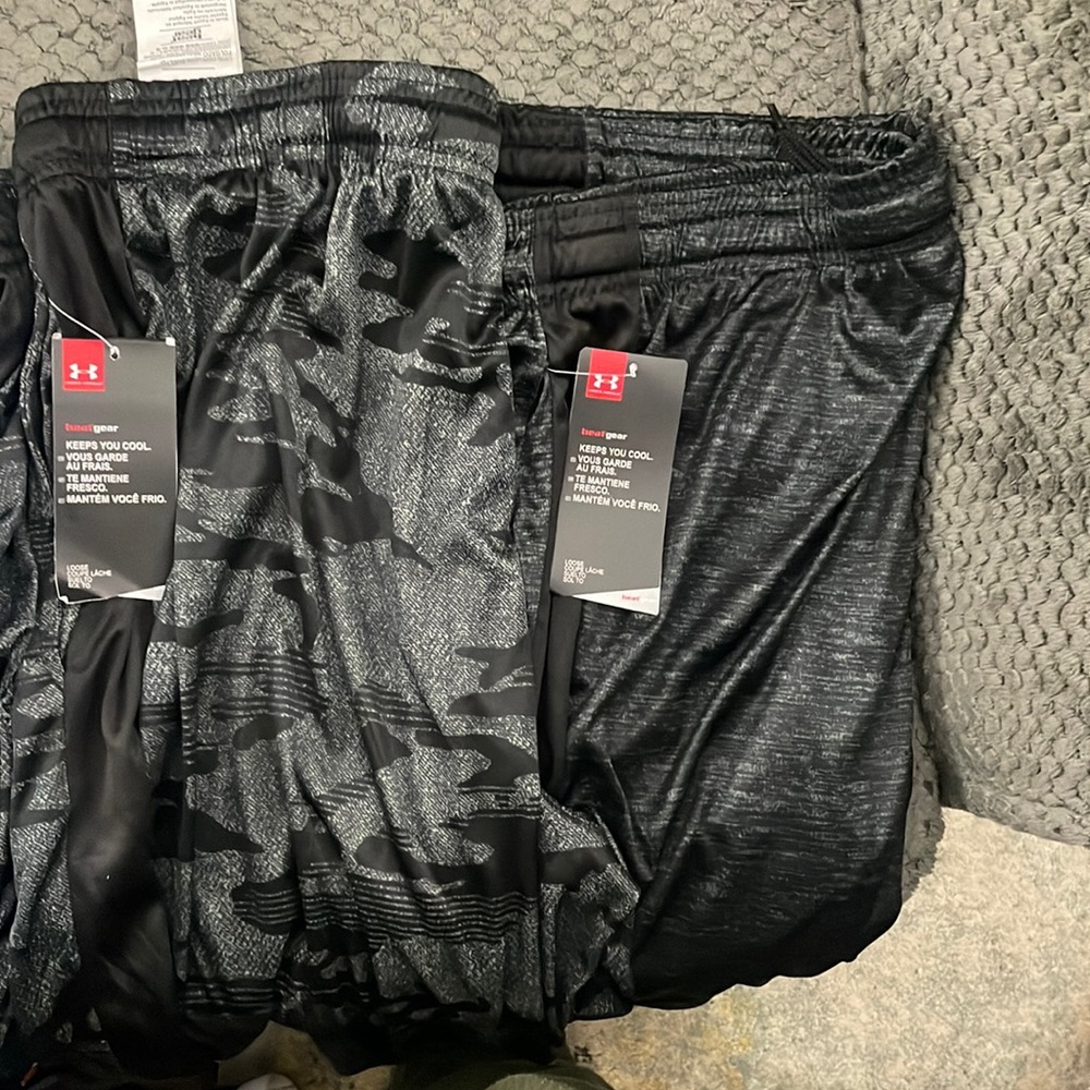 Athletic shorts